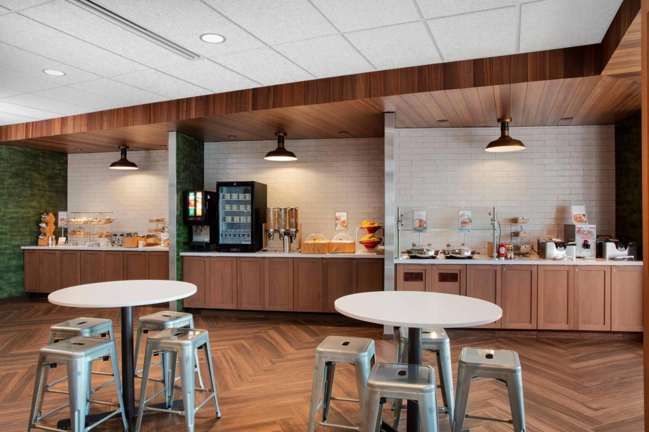| Fairfield by Marriott Inn & Suites Lebanon Near Expo Center