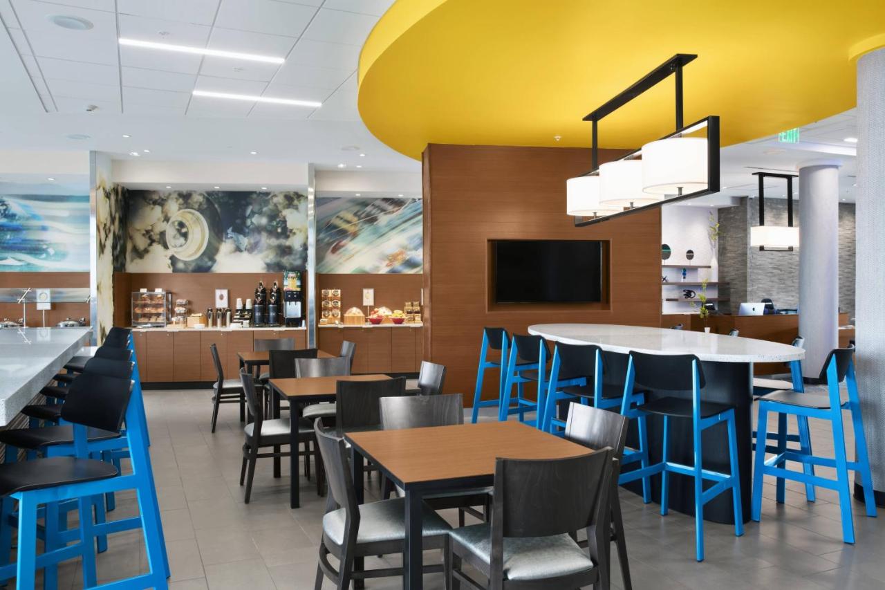 | Fairfield Inn & Suites by Marriott Daytona Beach Speedway/Airport