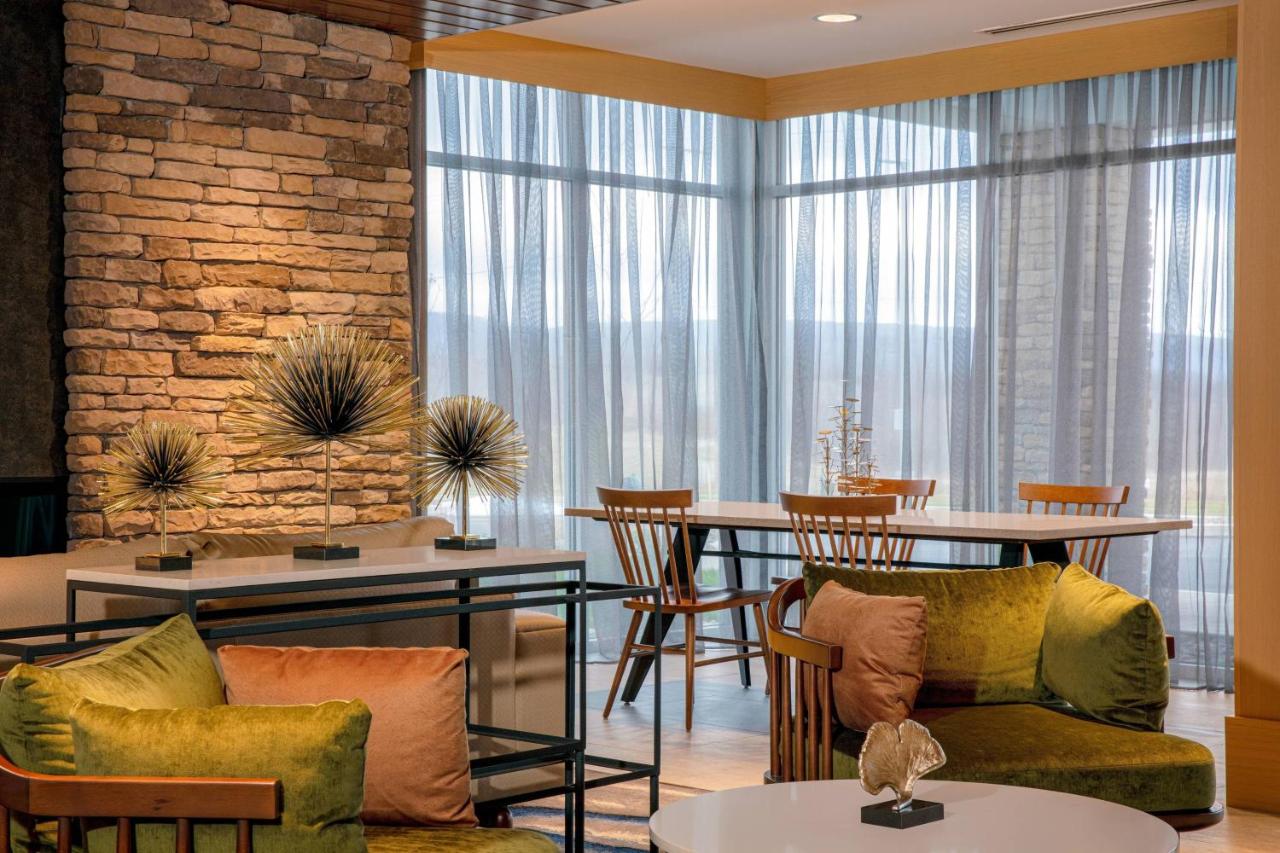 | Fairfield by Marriott Inn & Suites Harrisburg West/Mechanicsburg