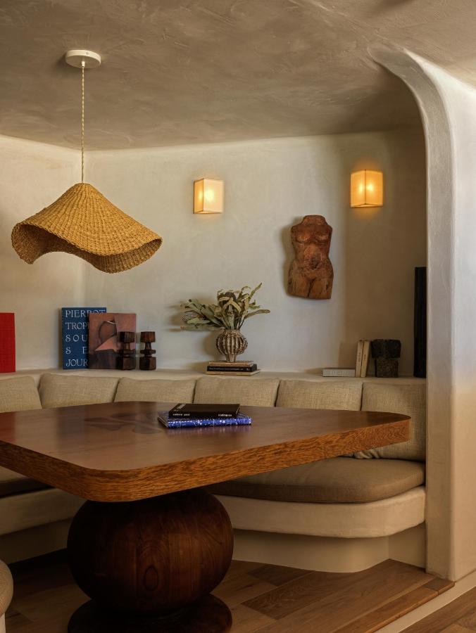 | Casa Loma Beach Hotel (formerly The Inn at Laguna Beach)