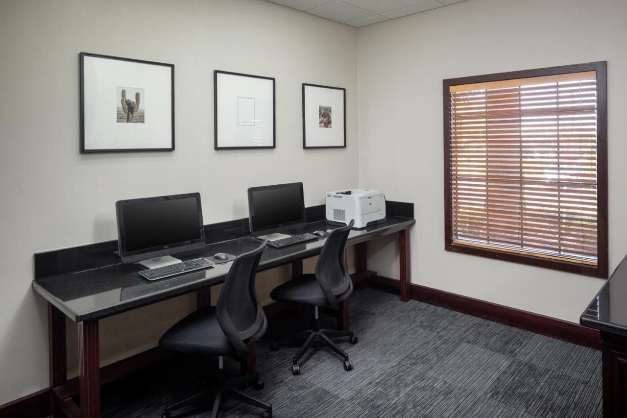  | Hotel Bridgeway, Tucson Int'l Airport