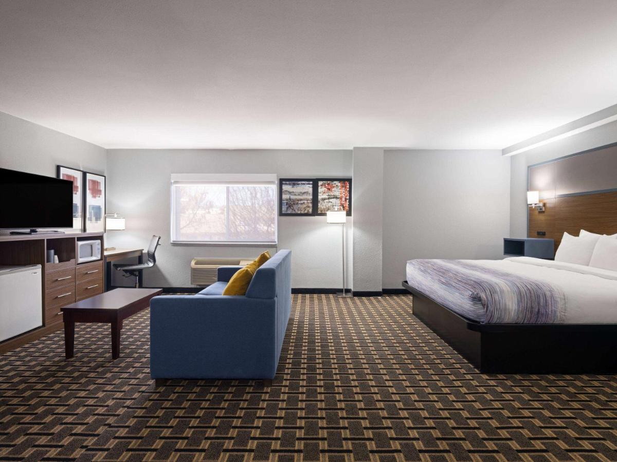 | Best Western Woodstock Inn