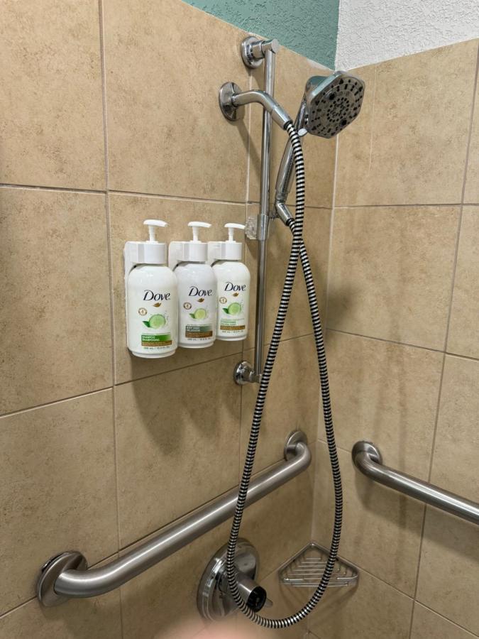 Queen Room - Mobility Access/Non-Smoking at Wingate by Wyndham Sioux City