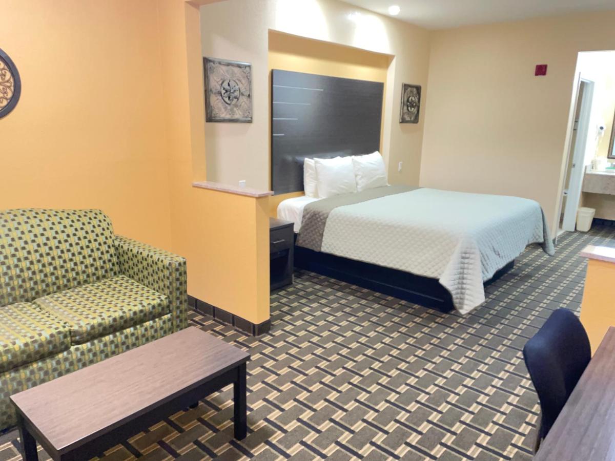  | Homegate Inn & Suites West Memphis