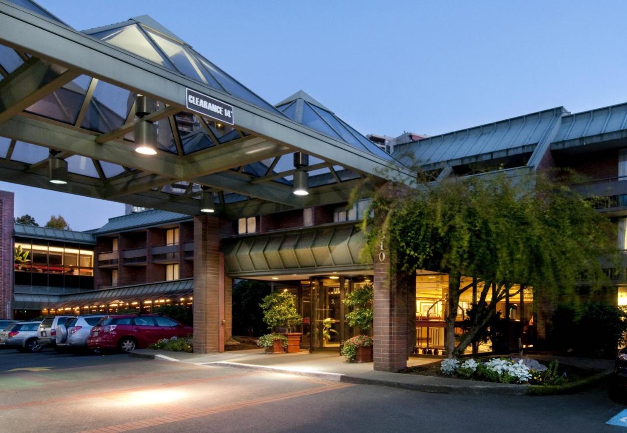 | University Place Hotel and Conference Center