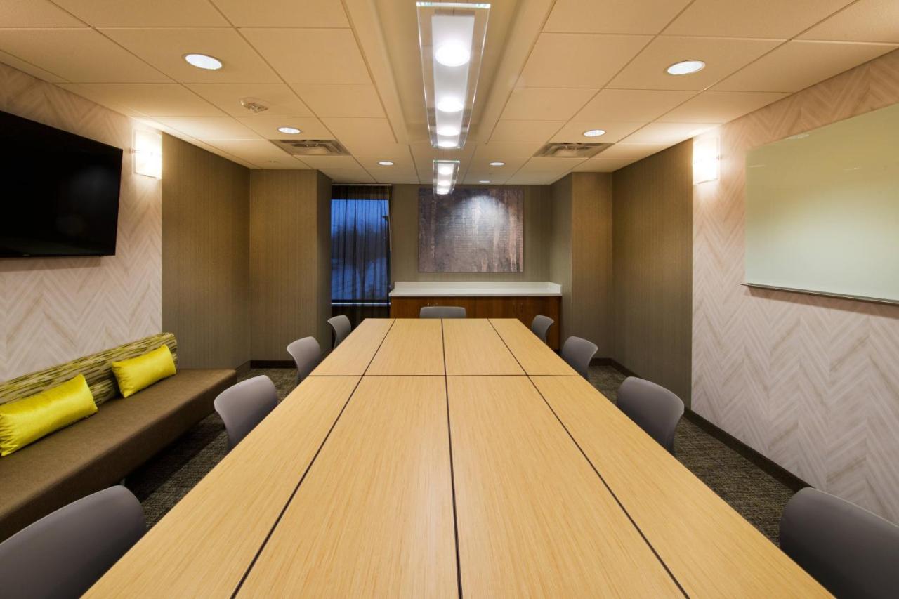 | SpringHill Suites by Marriott Seattle Issaquah