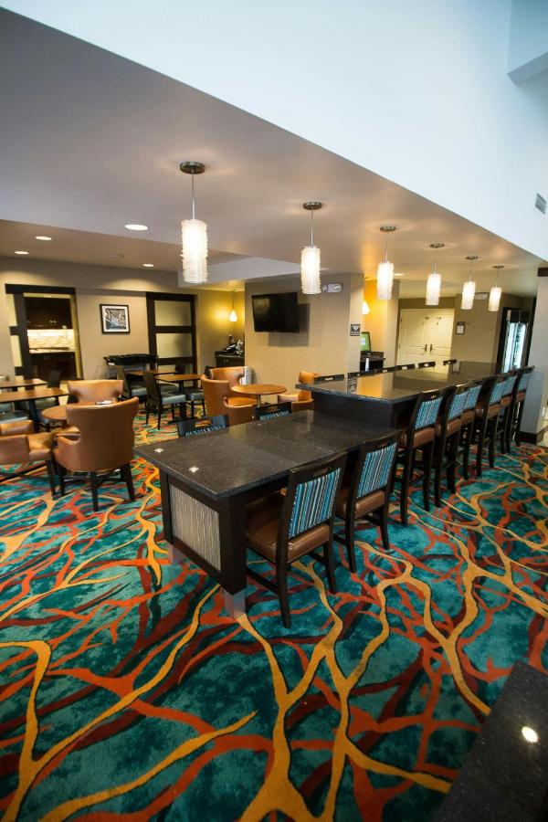 | Residence Inn Omaha West