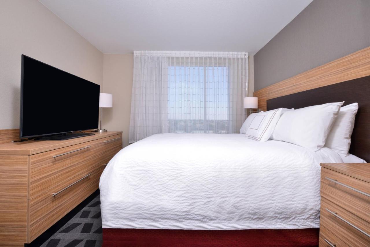 | TownePlace Suites by Marriott Ontario Chino Hills