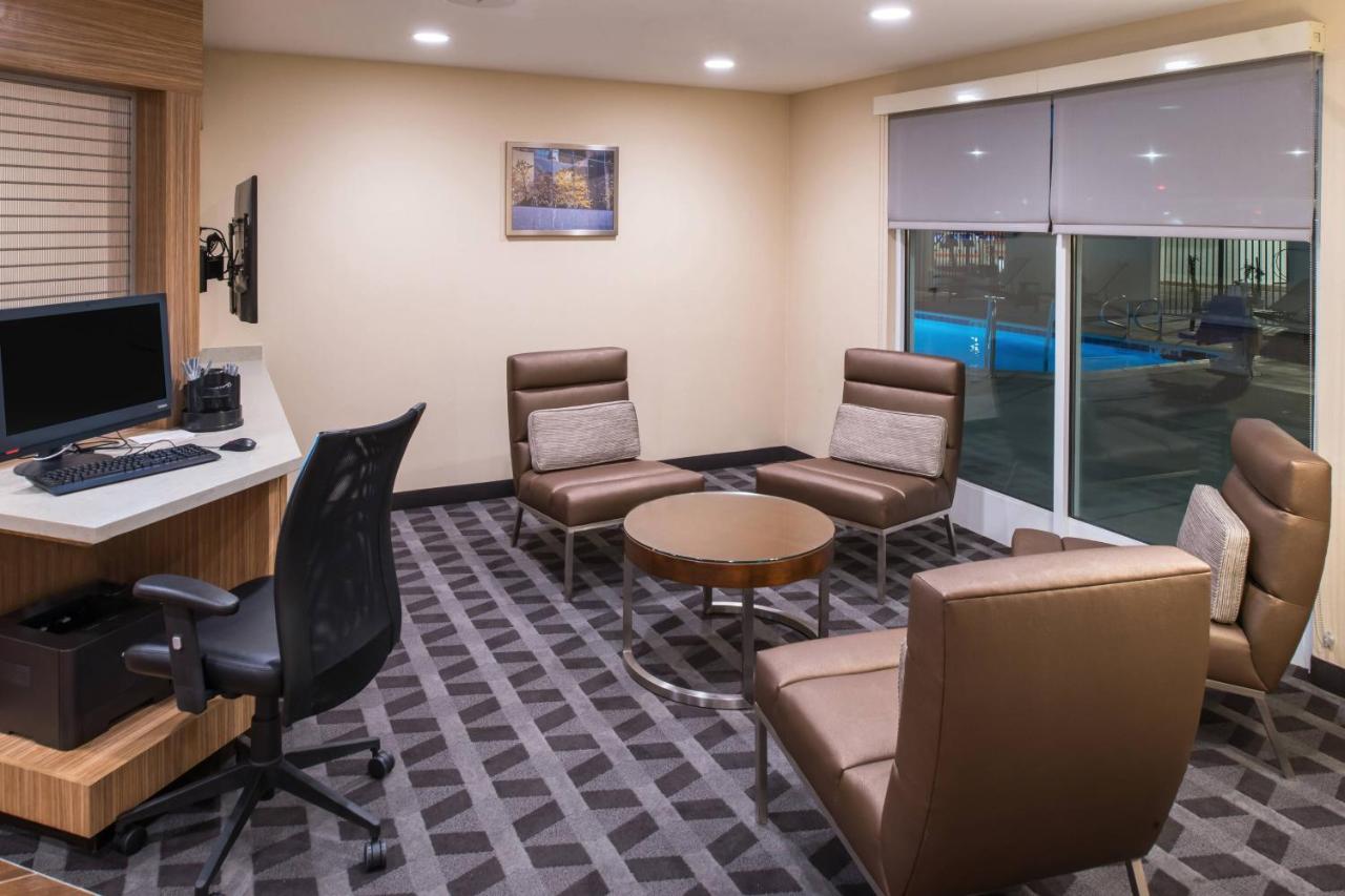 | TownePlace Suites by Marriott Ontario Chino Hills