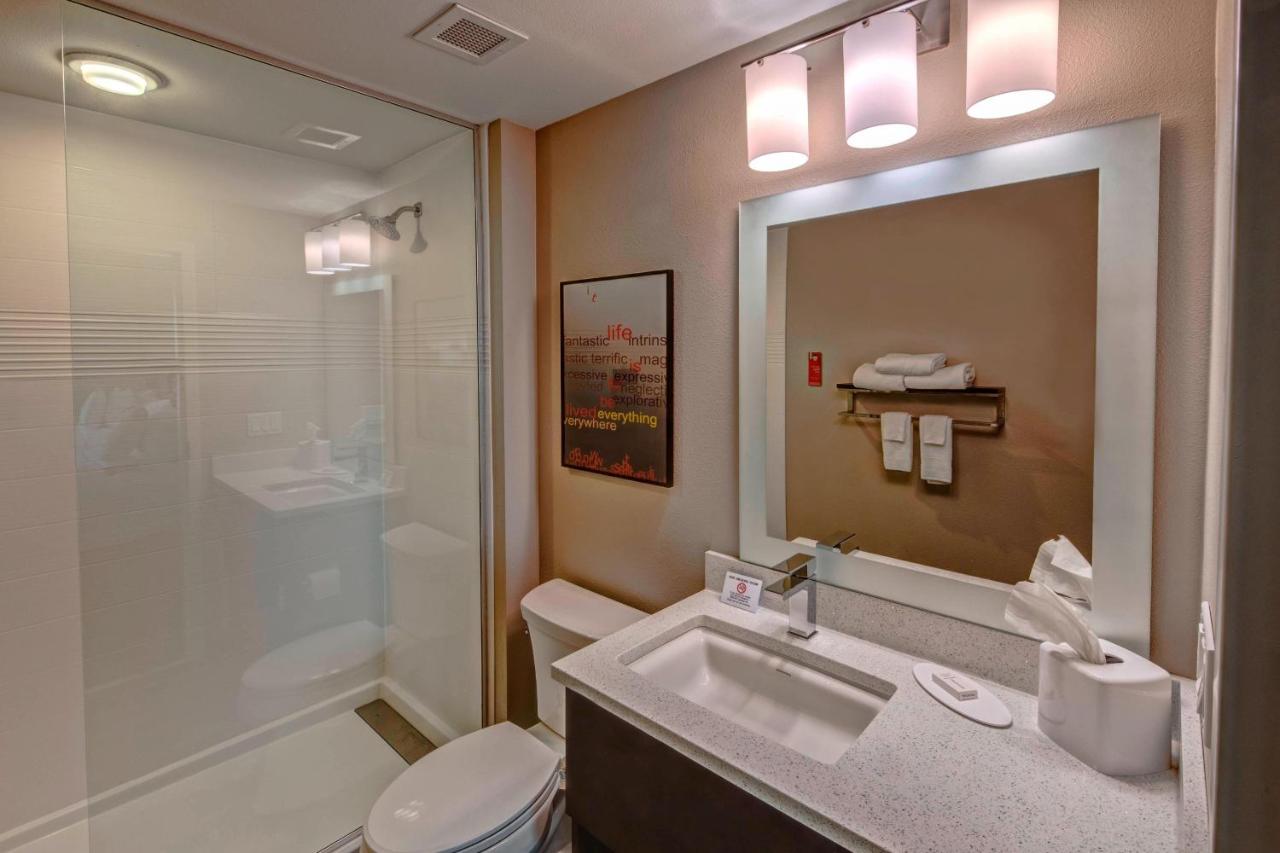 | TownePlace Suites by Marriott Hot Springs
