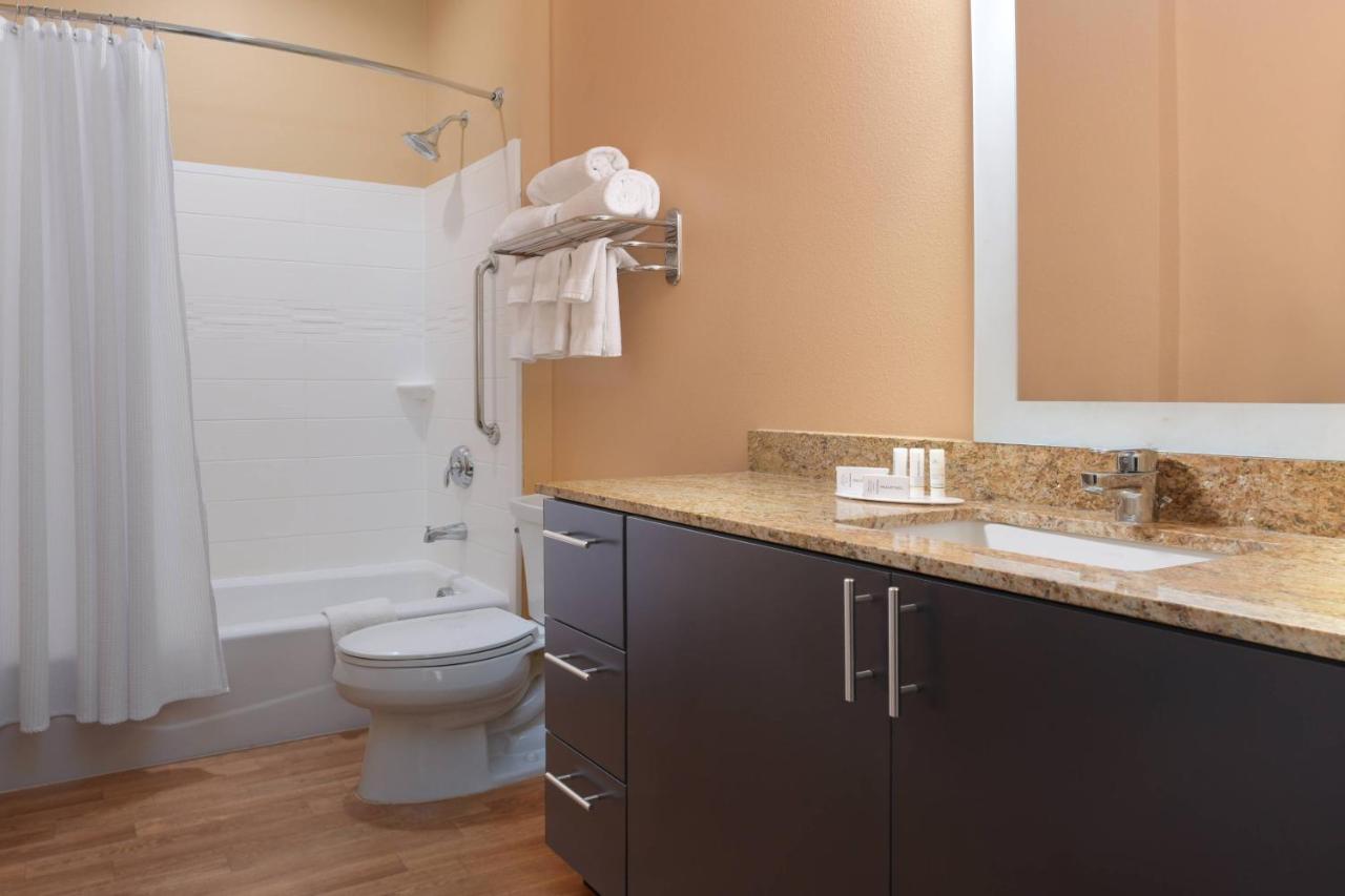 | TownePlace Suites by Marriott Lake Jackson Clute