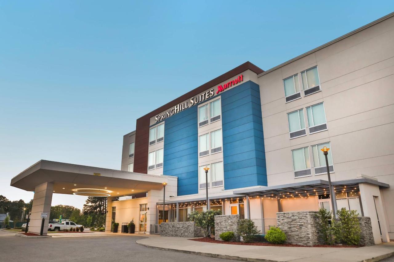 | SpringHill Suites Lumberton