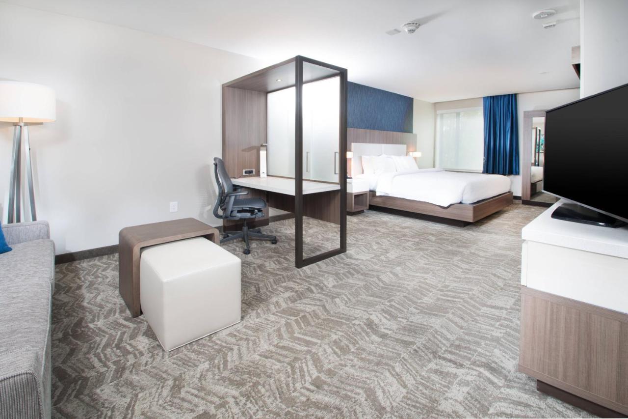 King Suite with Sofa Bed at SpringHill Suites by Marriott Fayetteville Fort Bragg