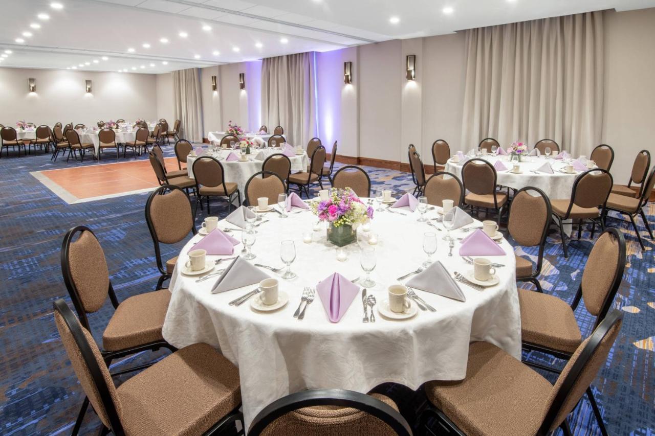 | Madison Marriott West