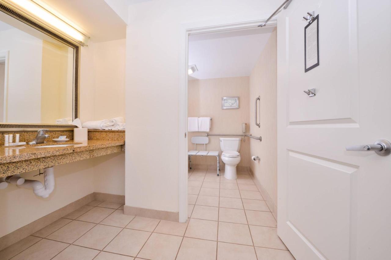 One-Bedroom King Suite at Residence Inn by Marriott, North Conway