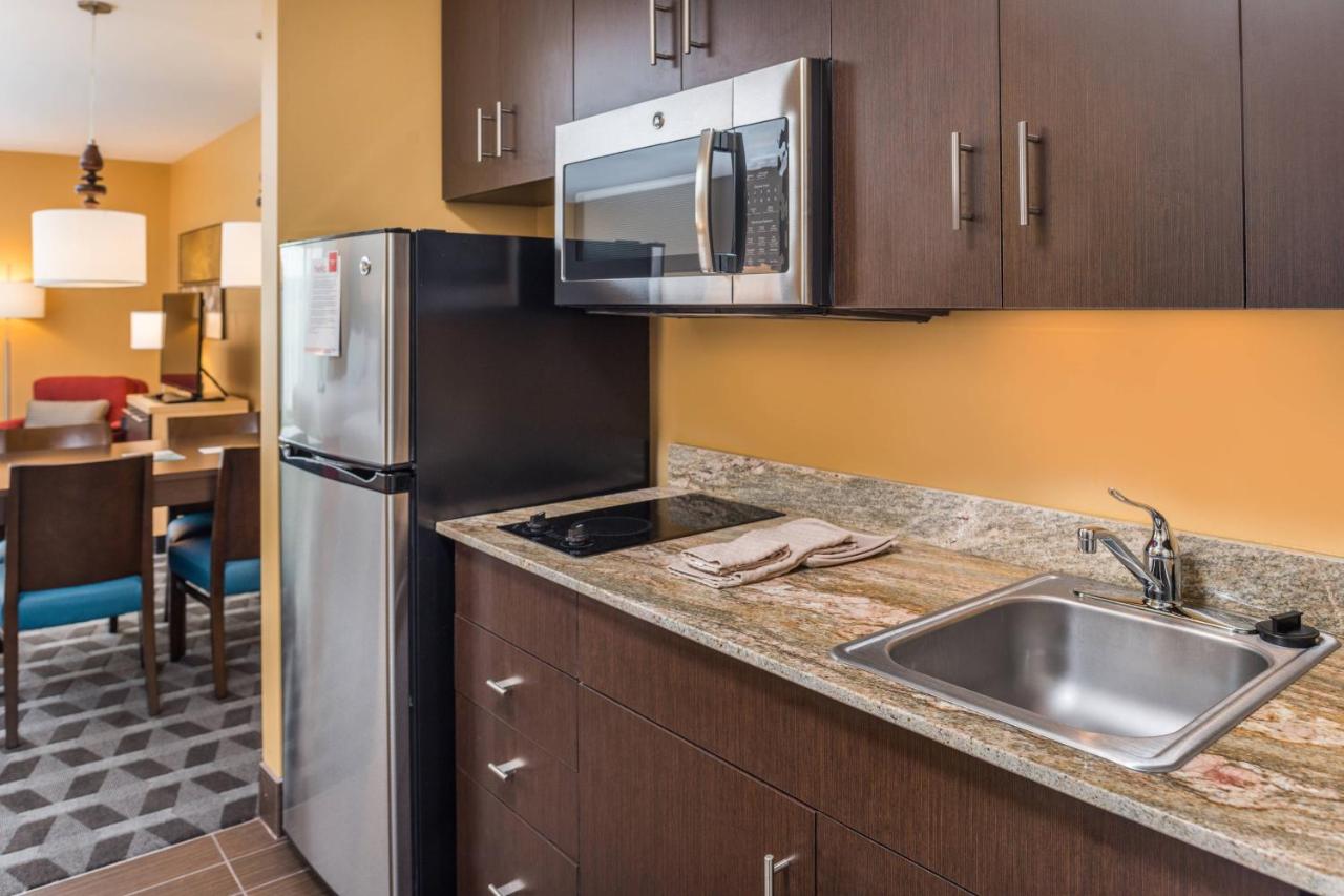 | TownePlace Suites by Marriott New Hartford