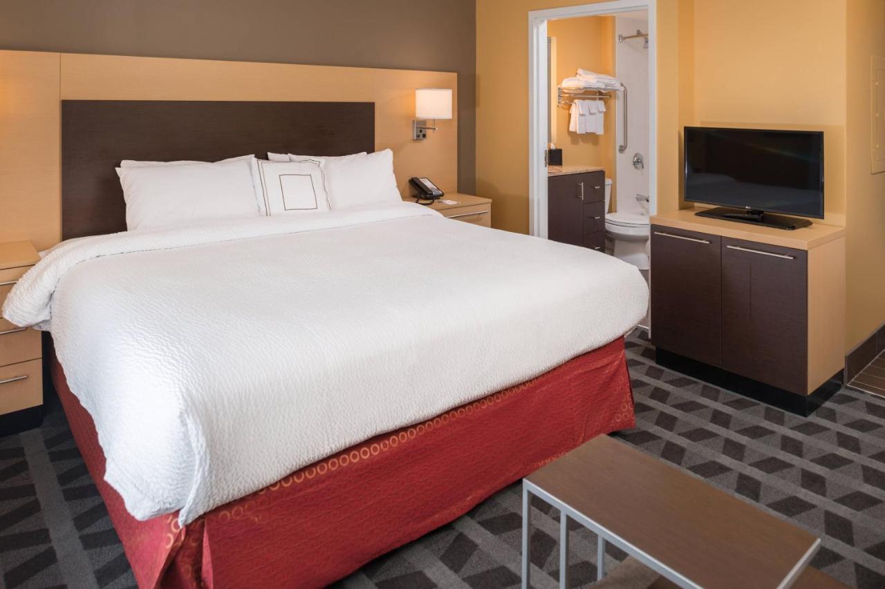 | TownePlace Suites by Marriott New Hartford
