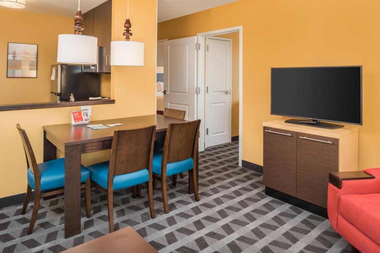 Two-Bedroom Suite at TownePlace Suites by Marriott New Hartford