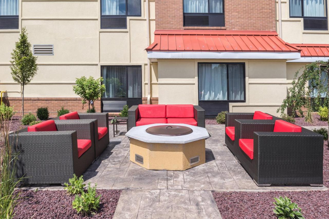 | TownePlace Suites by Marriott New Hartford