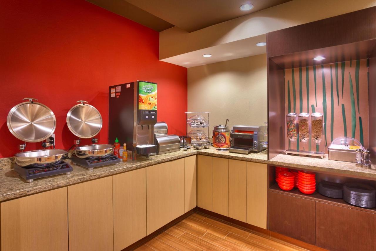 | TownePlace Suites by Marriott Dickinson