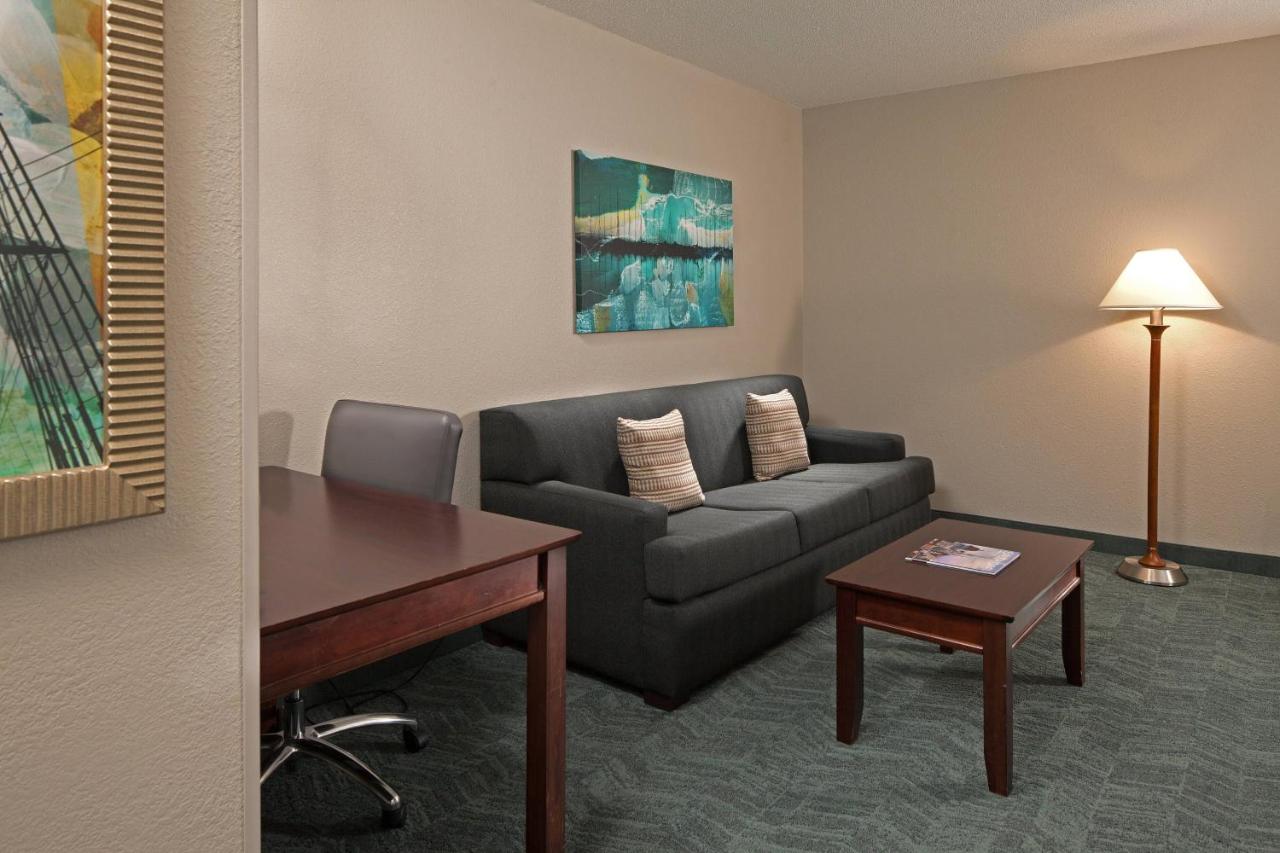  | Springhill Suites Marriott Baltimore Downtown/Inner Harbor