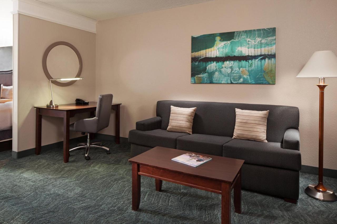  | Springhill Suites Marriott Baltimore Downtown/Inner Harbor