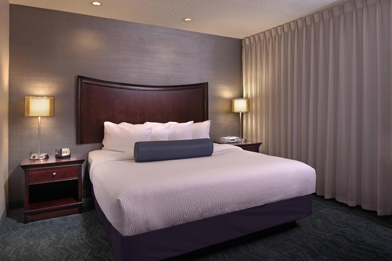  | Springhill Suites Marriott Baltimore Downtown/Inner Harbor