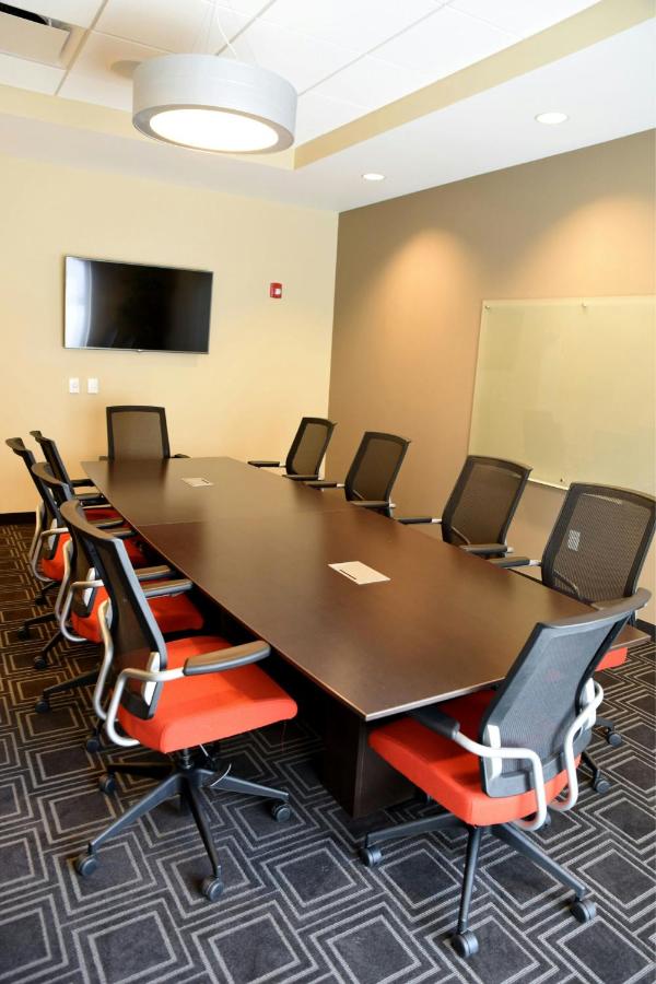| TownePlace Suites Lawrence Downtown