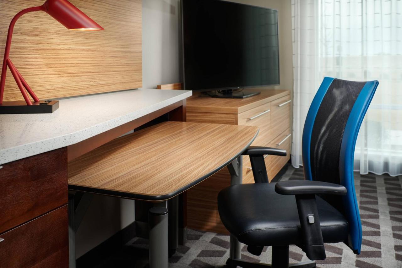 One-Bedroom King Suite with Sofa Bed at TownePlace Suites by Marriott Fort Worth Northwest/Lake Worth