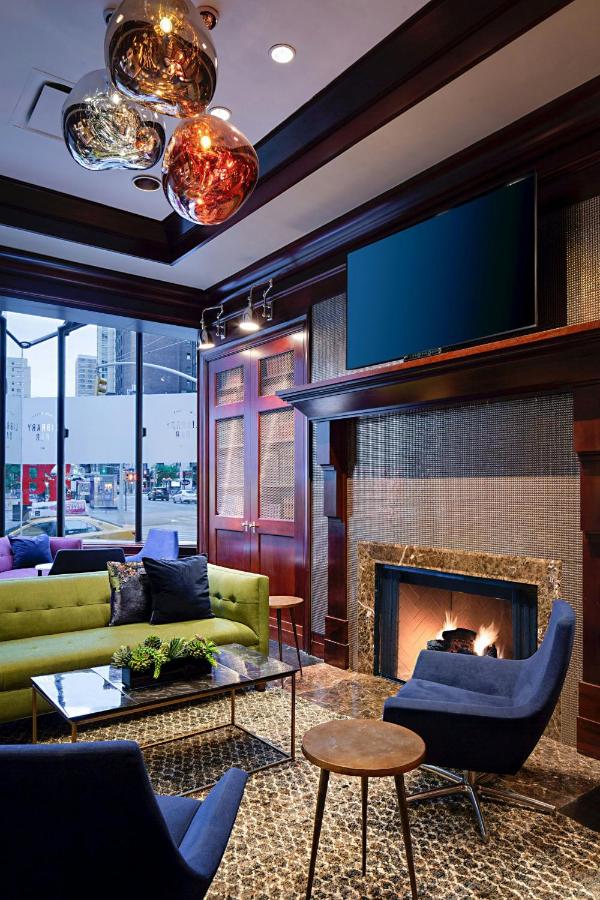 | Sheraton New York Times Square Hotel