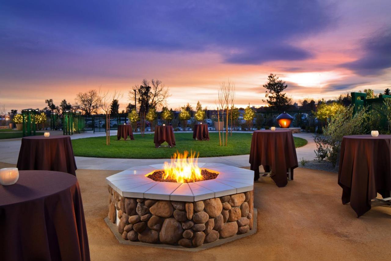 | Sheraton Redding Hotel at the Sundial Bridge
