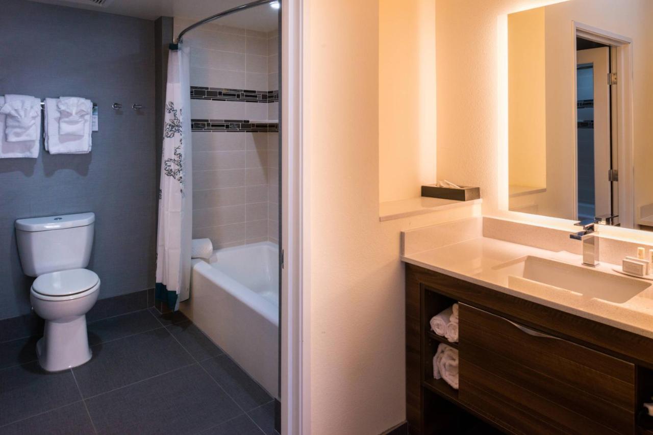  | Residence Inn by Marriott Temecula Murrieta