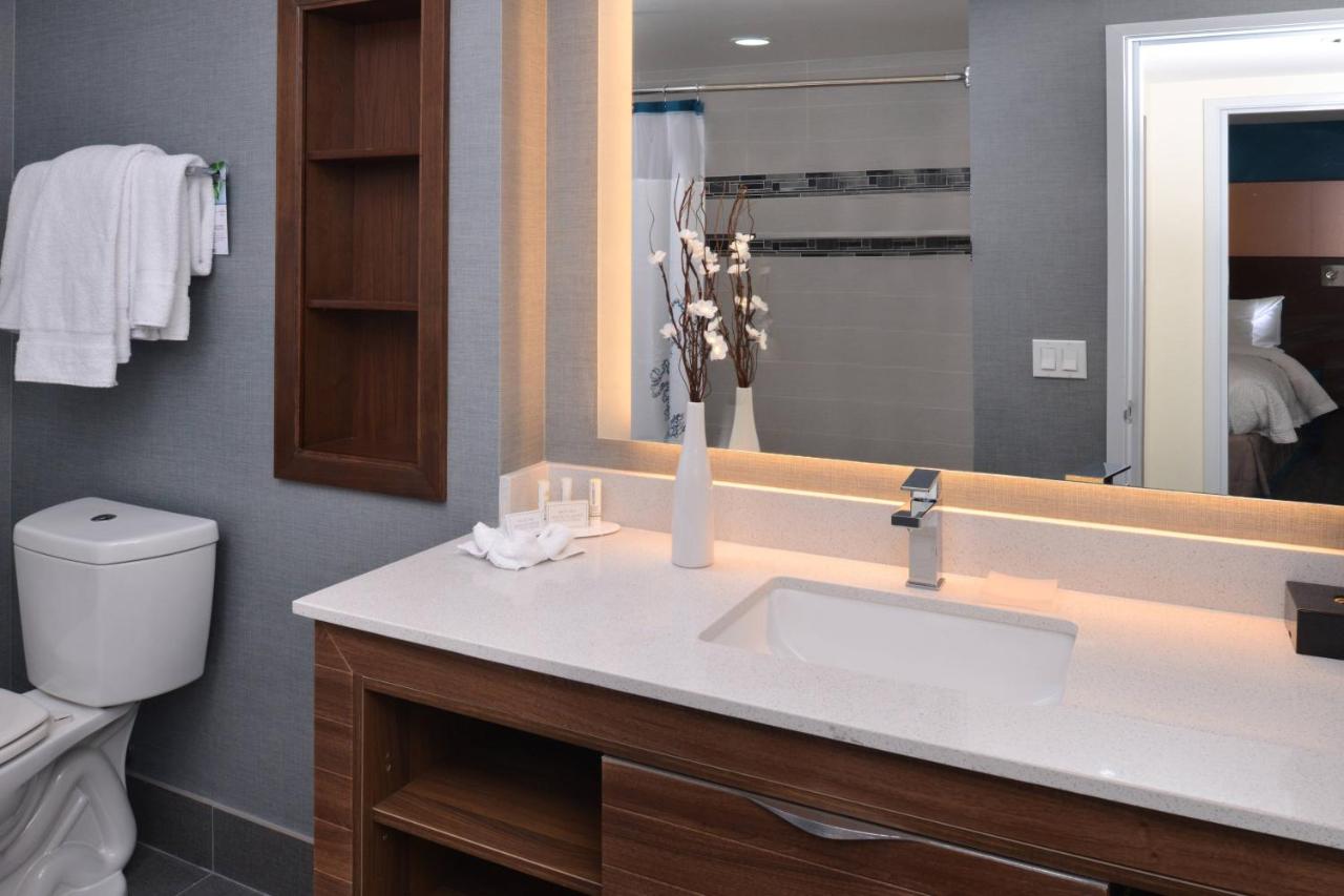  | Residence Inn by Marriott Temecula Murrieta