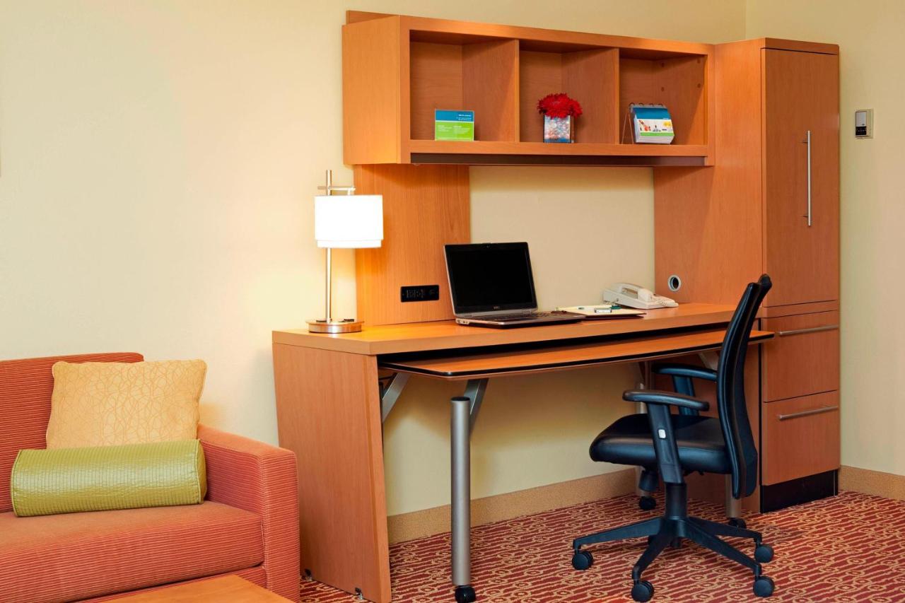  | Towneplace Suites By Marriott Bloomington