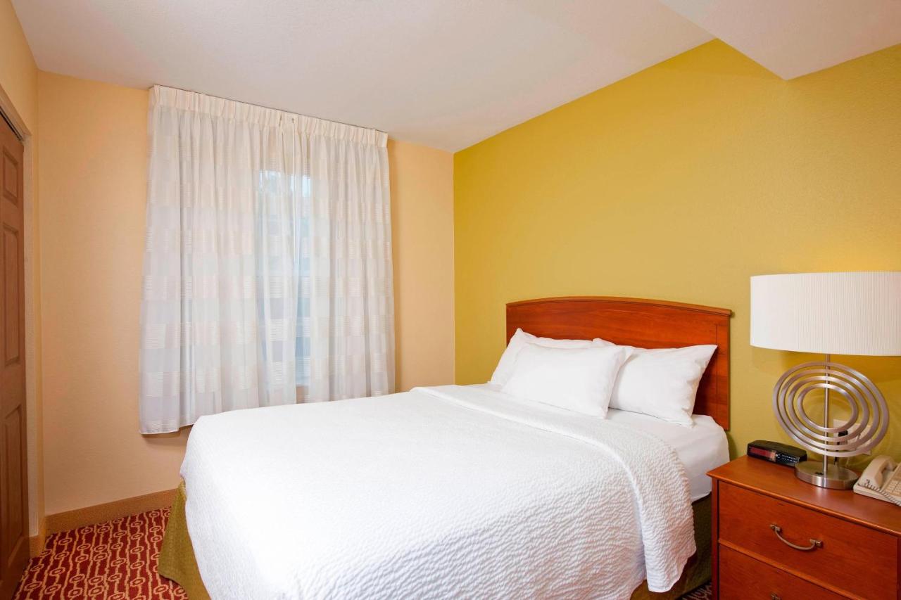  | Towneplace Suites By Marriott Bloomington
