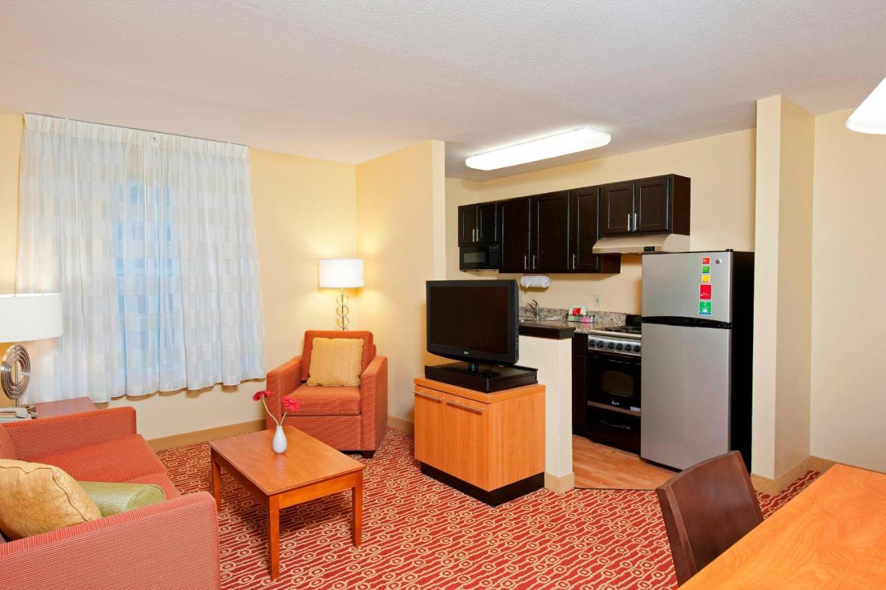 | Towneplace Suites By Marriott Bloomington