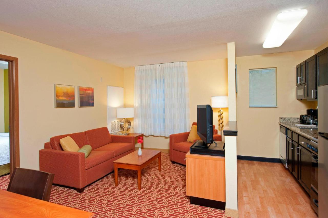  | Towneplace Suites By Marriott Bloomington
