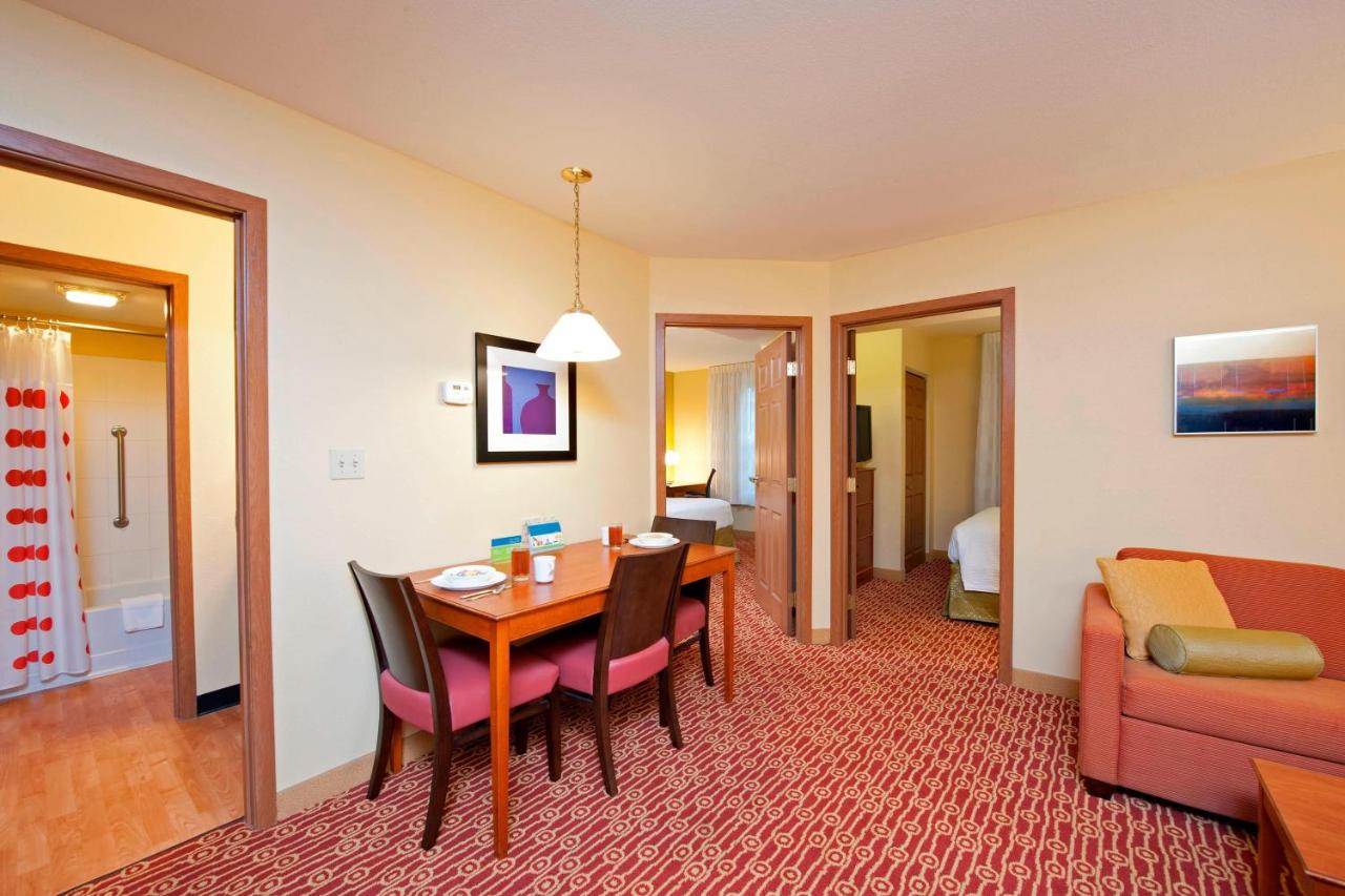  | Towneplace Suites By Marriott Bloomington