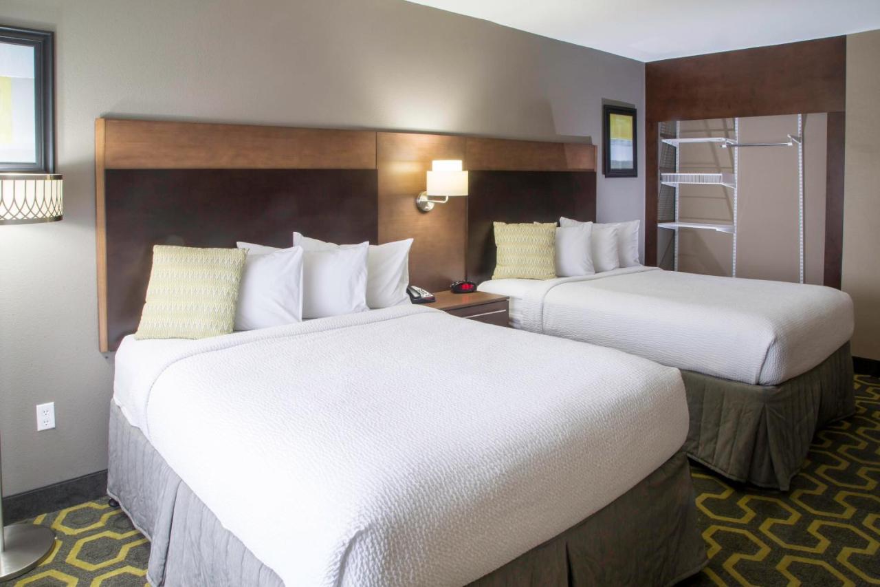 1 Bedroom Suite, 1 King or 2 Queen at TownePlace Suites Oxford