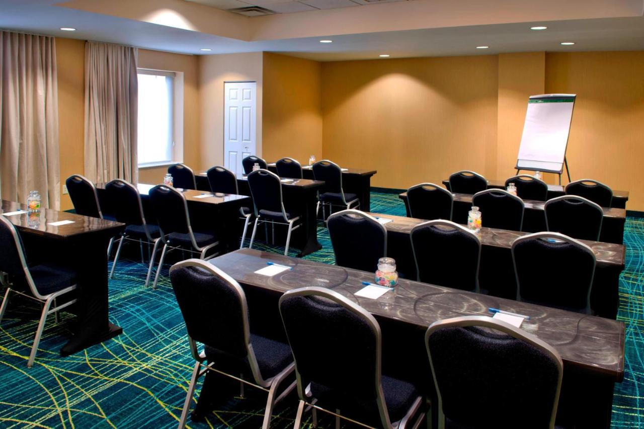| SpringHill Suites by Marriott Philadelphia Plymouth Meeting