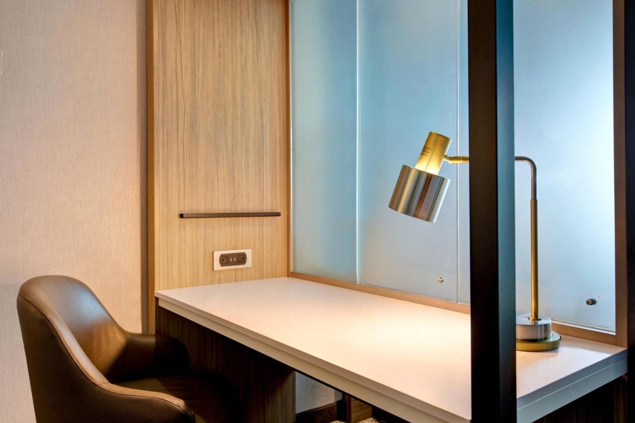 Suite, 1 King trundle, Trundle bed at SpringHill Suites by Marriott Orangeburg