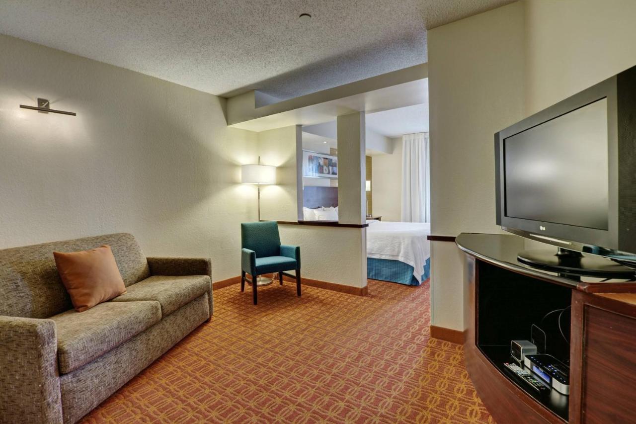 | Fairfield Inn By Marriott Potomac Mills