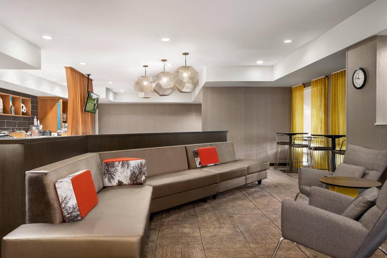 | SpringHill Suites Phoenix Chandler/Fashion Center