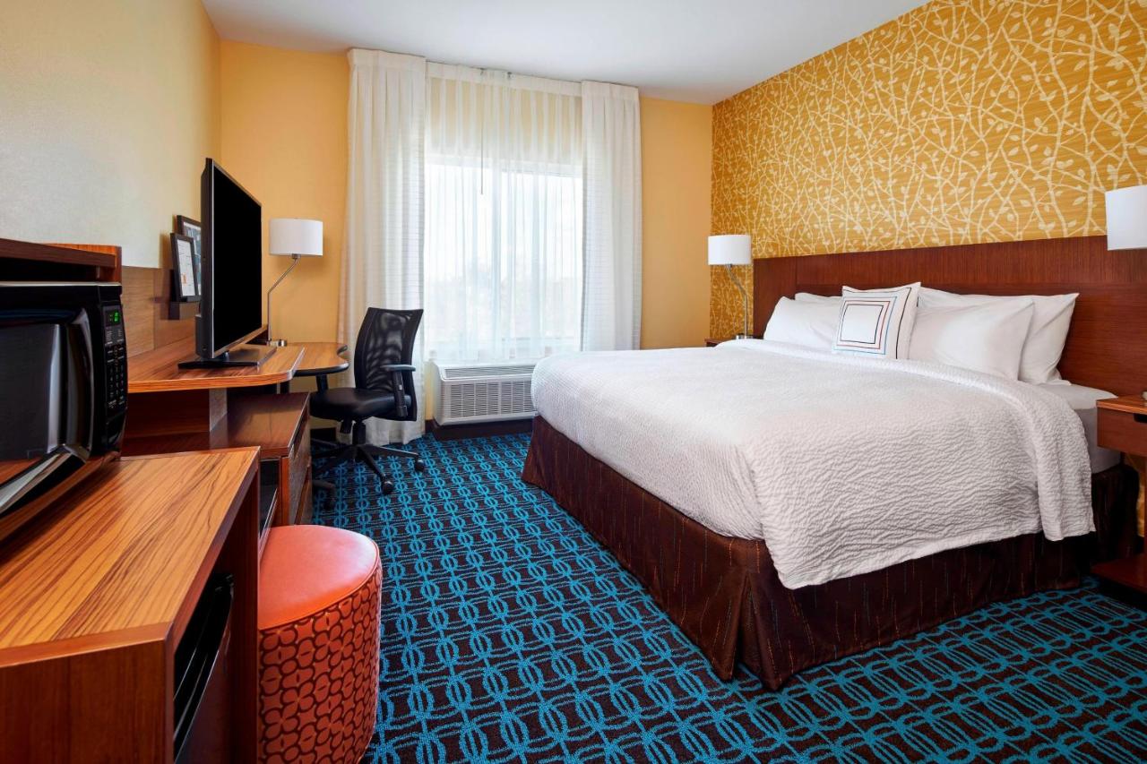 | Fairfield Inn & Suites by Marriott Alexandria,Virginia