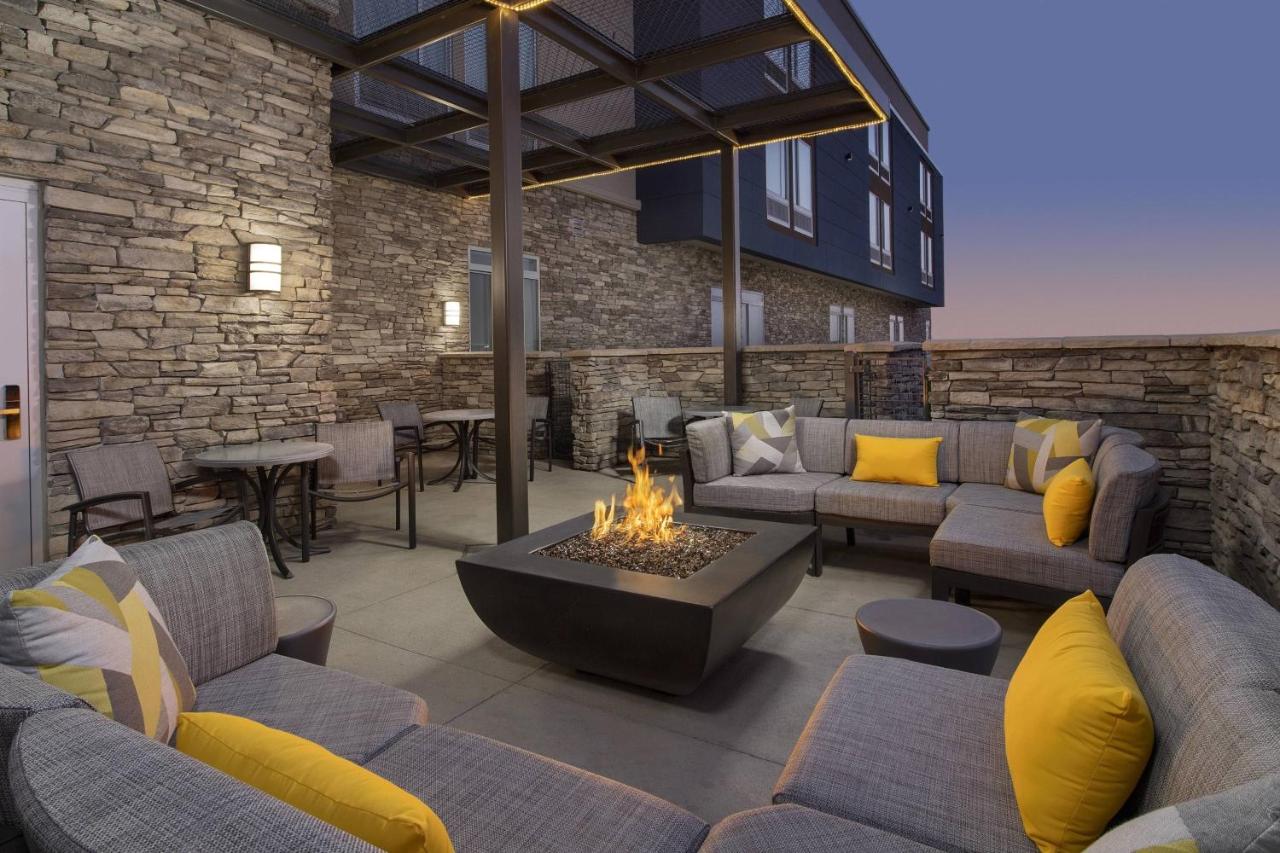 | SpringHill Suites by Marriott Loveland Fort Collins/Windsor