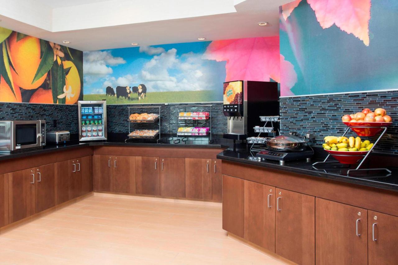 | Fairfield Inn & Suites Waco South
