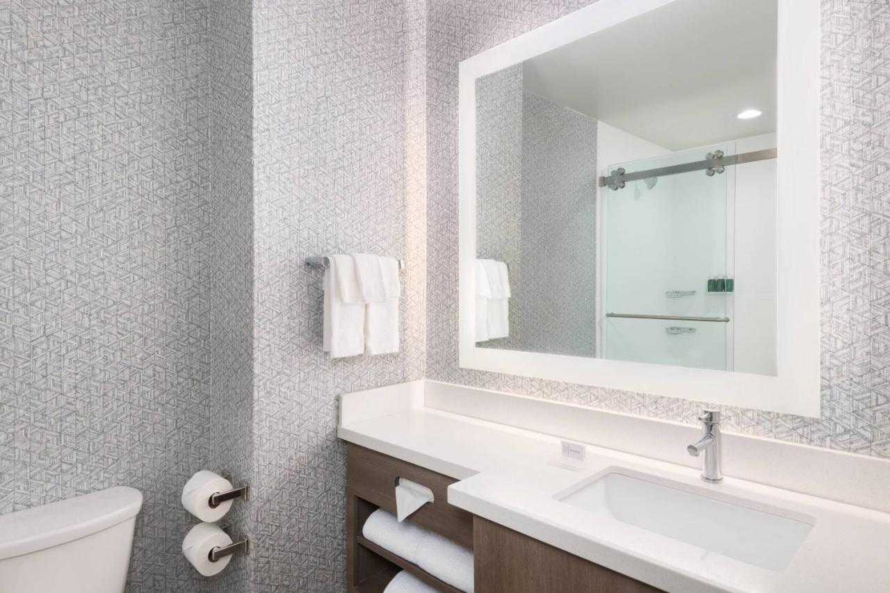 | SpringHill Suites by Marriott Panama City Beach Beachfront