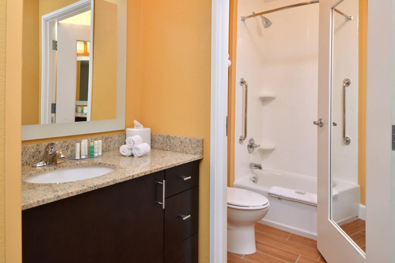 | TownePlace Suites Detroit Commerce