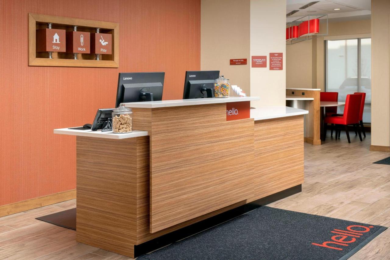 | TownePlace Suites by Marriott College Park