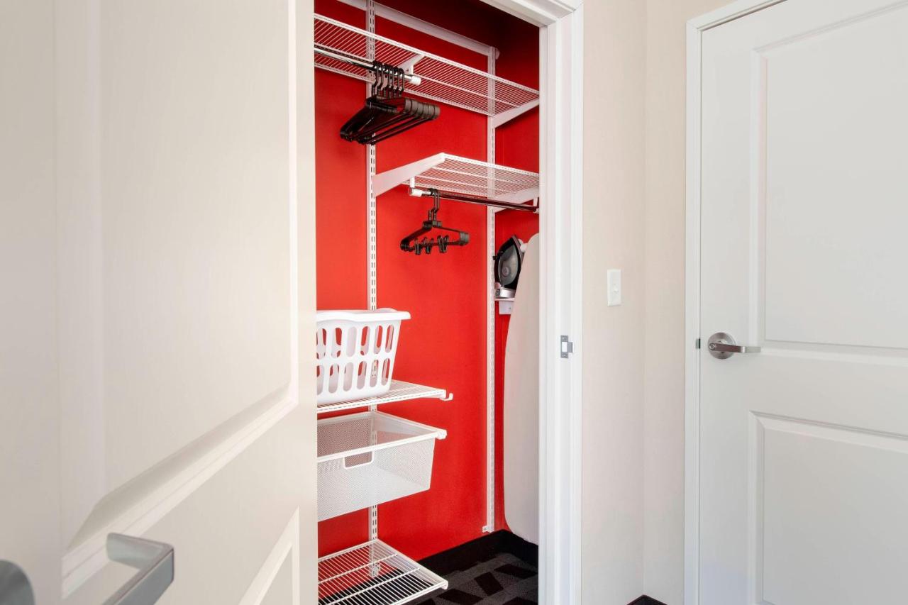 | TownePlace Suites by Marriott College Park